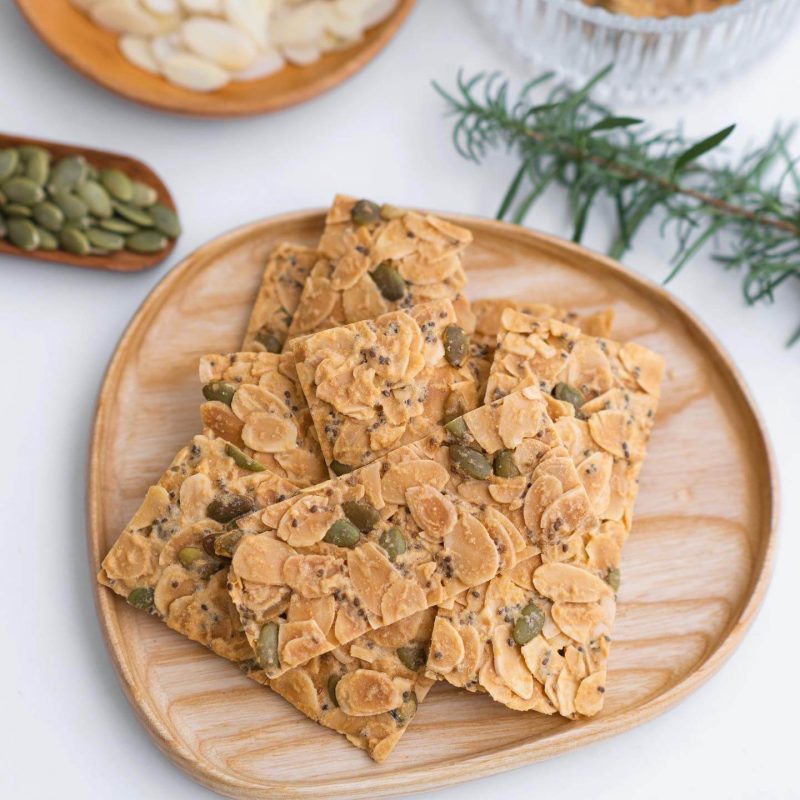 Bánh Ngói Hạnh Nhân Chuẩn Eat Clean Keto By Tuna 200g_632d372b7c682.jpeg